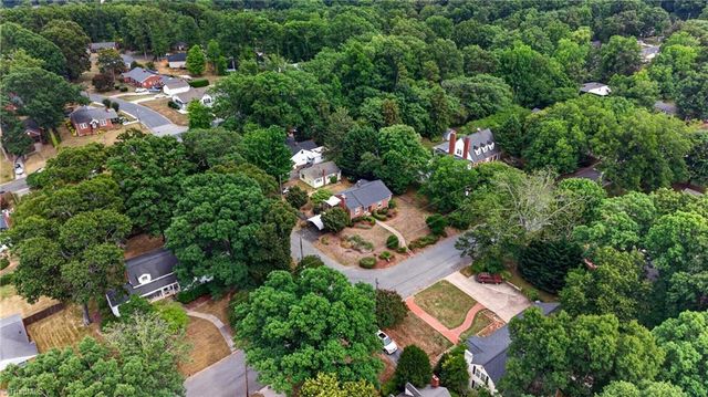 203 Ridgecrest Road, Asheboro, NC 27203