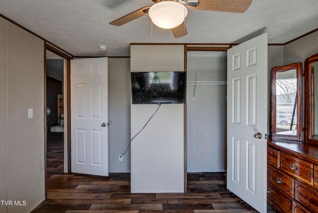 35 Windsor Street, Mosheim, TN 37818