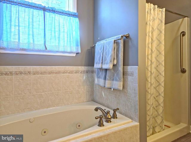 409 WESTBURY, Wyomissing, PA 19610