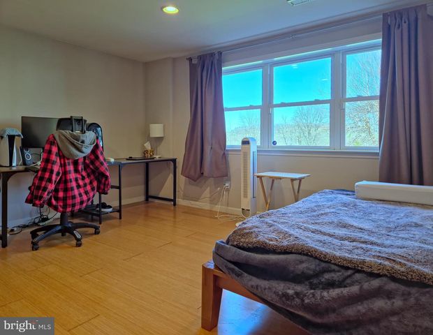 409 WESTBURY, Wyomissing, PA 19610