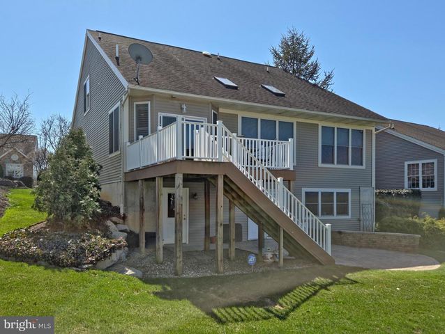 409 WESTBURY, Wyomissing, PA 19610