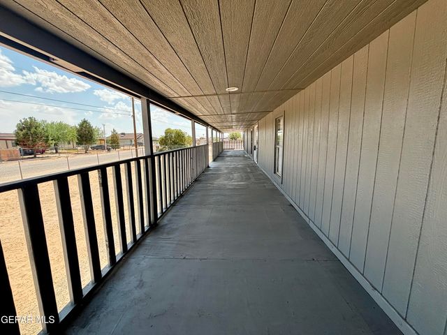 14741 Bocalusa Avenue, El Paso, TX 79928