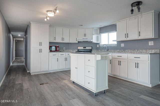 14741 Bocalusa Avenue, El Paso, TX 79928
