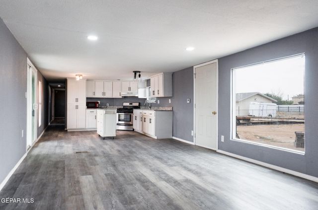 14741 Bocalusa Avenue, El Paso, TX 79928