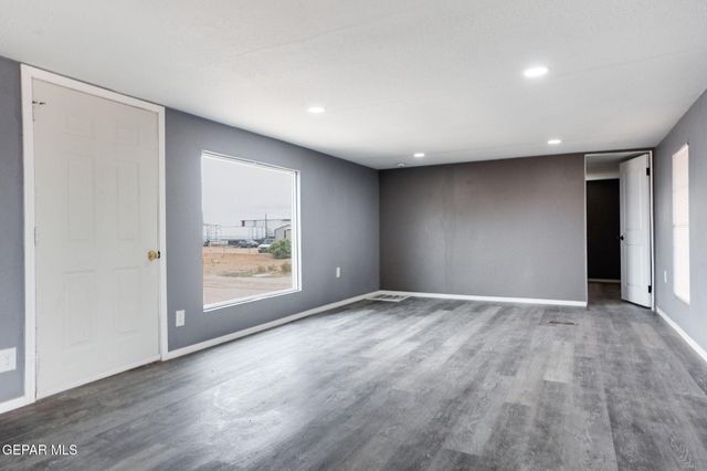 14741 Bocalusa Avenue, El Paso, TX 79928
