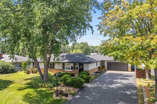 9424 Chicago Avenue S, Bloomington, MN 55420