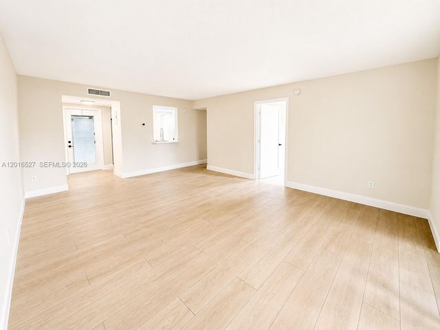 7396 NW 18th Street 101, Margate, FL 33063