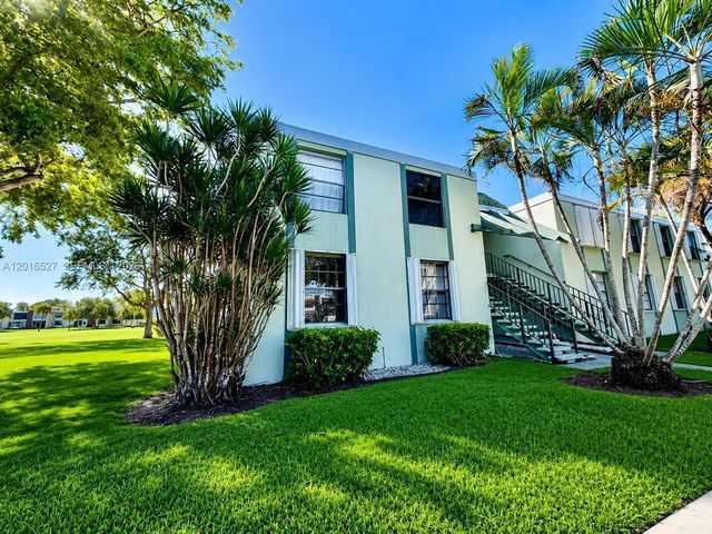 7396 NW 18th Street 101, Margate, FL 33063