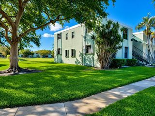 7396 NW 18th Street 101, Margate, FL 33063