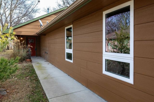 606 N Emporia, El Dorado, KS 67042