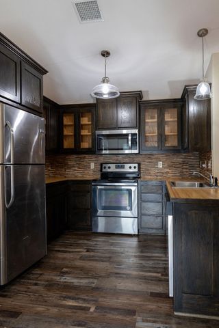 606 N Emporia, El Dorado, KS 67042