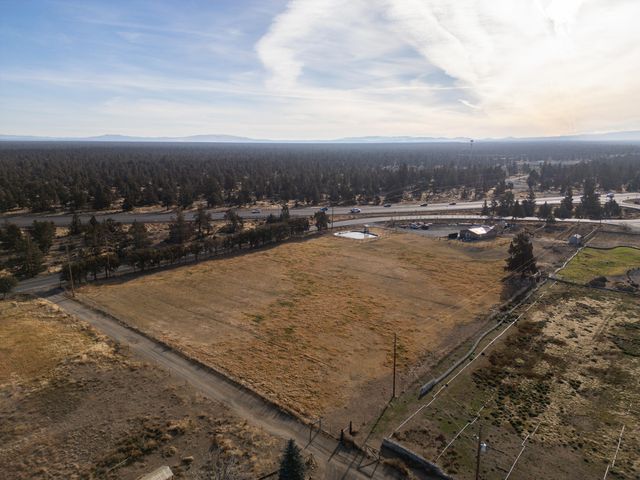 65605 61st Street, Bend, OR 97703
