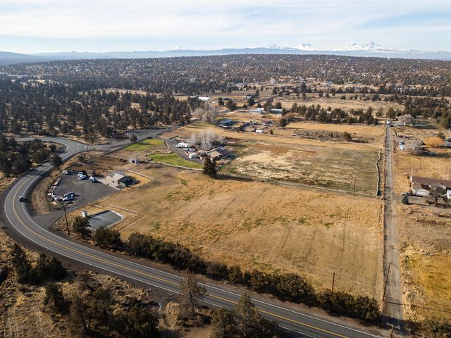 65605 61st Street, Bend, OR 97703