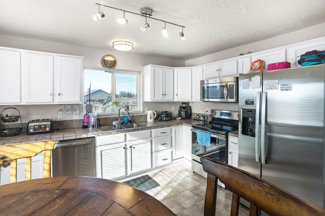 65605 61st Street, Bend, OR 97703