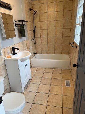 805 Buchanan Street, Gary, IN 46402
