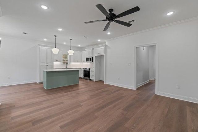 908 Mississippi 44, Sumrall, MS 39482