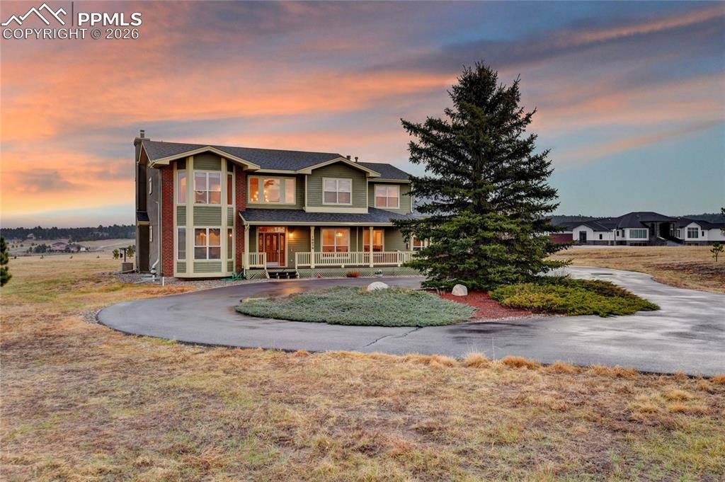 19679 Glen Shadows Drive, Colorado Springs, CO 80908