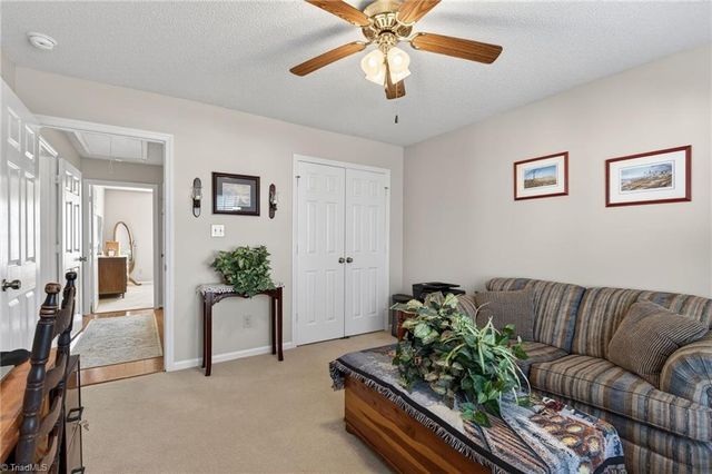 3960 Cobblestone Bend Drive, High Point, NC 27265