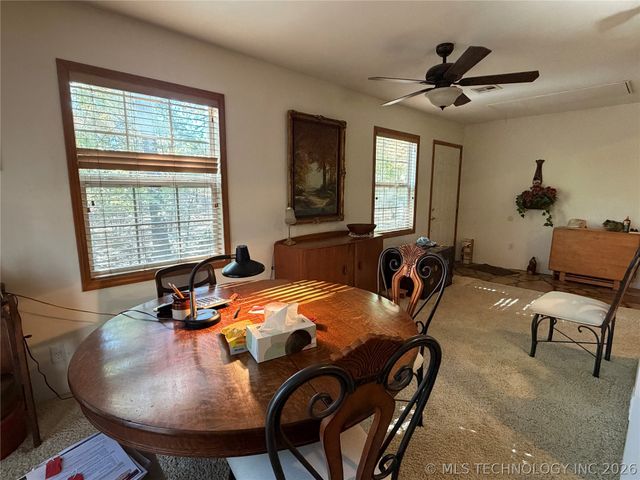 425671 E 1168 Road, Eufaula, OK 74432