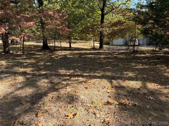425671 E 1168 Road, Eufaula, OK 74432