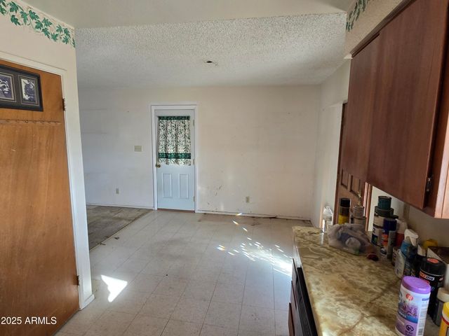 9123 E GARY Lane, Mesa, AZ 85207