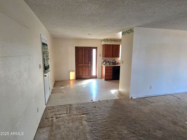 9123 E GARY Lane, Mesa, AZ 85207