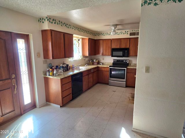 9123 E GARY Lane, Mesa, AZ 85207