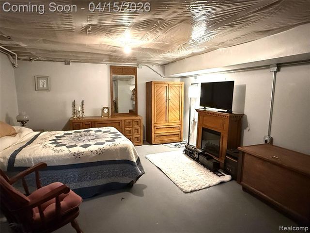 24859 Crowley Street, Taylor, MI 48180