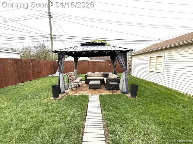 24859 Crowley Street, Taylor, MI 48180