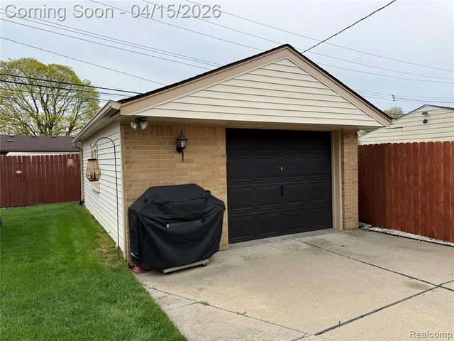 24859 Crowley Street, Taylor, MI 48180