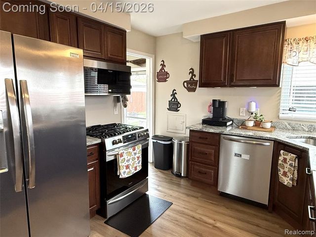 24859 Crowley Street, Taylor, MI 48180