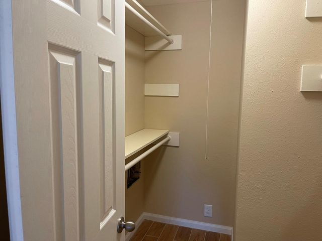 5550 N Braeswood Boulevard 134, Houston, TX 77096