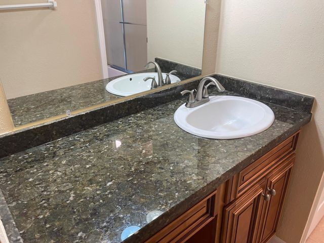 5550 N Braeswood Boulevard 134, Houston, TX 77096