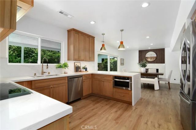 5655 Ramara Avenue, Woodland Hills, CA 91367