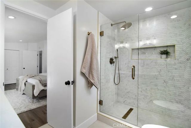 5655 Ramara Avenue, Woodland Hills, CA 91367