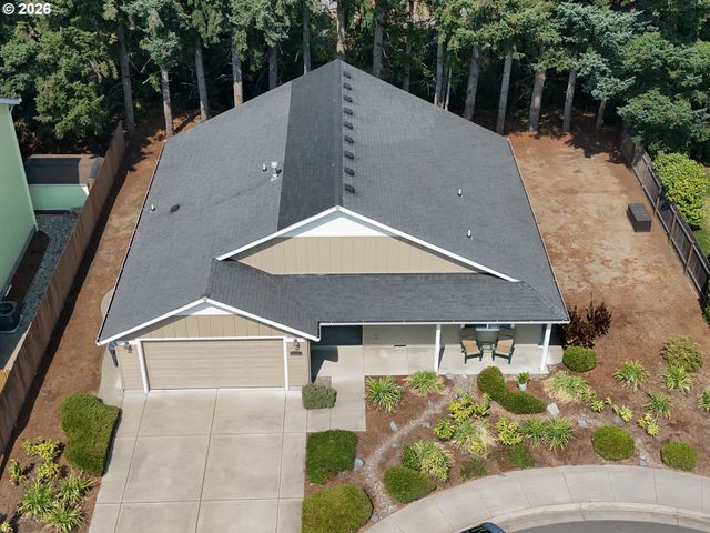 2279 Clear Vue Ln, Springfield, OR 97477