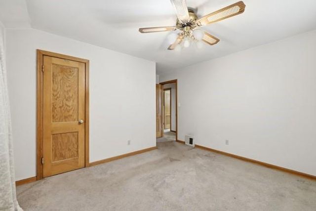 3705 S VERMONT Avenue, Independence, MO 64052