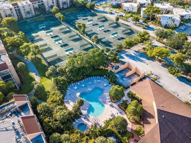 450 Egret Circle 9207, Delray Beach, FL 33444