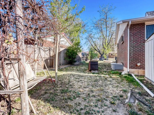 12187 E Exposition Ave, Aurora, CO 80012