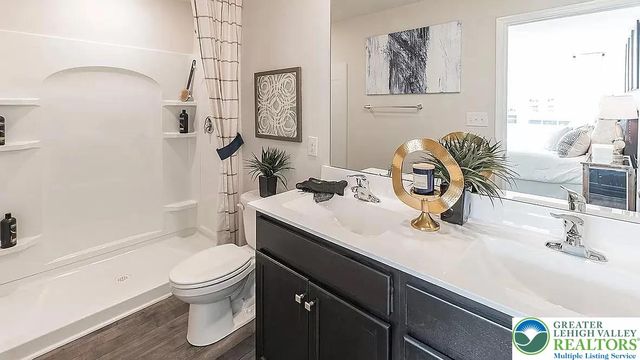 1145 Lova Lane, Allentown City, PA 18103