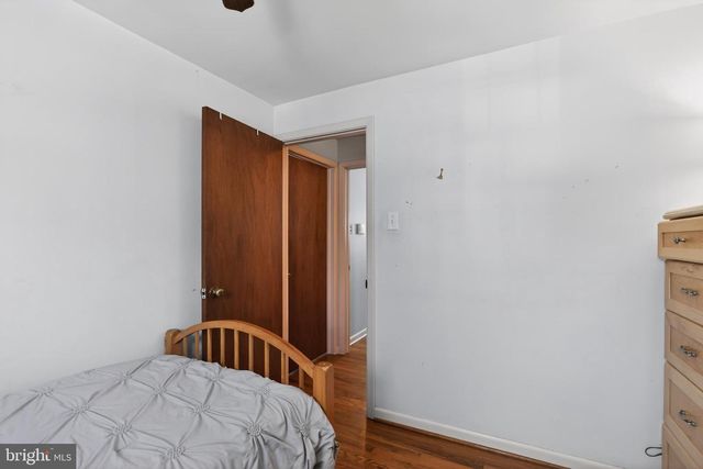 1015 SYCAMORE AVE, Laurel Springs, NJ 08021