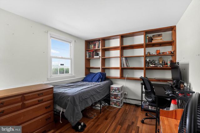 1015 SYCAMORE AVE, Laurel Springs, NJ 08021