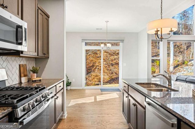 8335 Scenic Ridge Way, Ball Ground, GA 30107