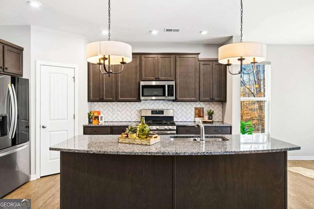 8335 Scenic Ridge Way, Ball Ground, GA 30107