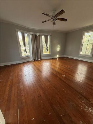 352 Ann Street, Mobile, AL 36604