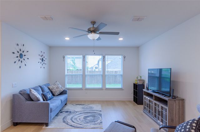 3613 Sorghum Way, Mckinney, TX 75071