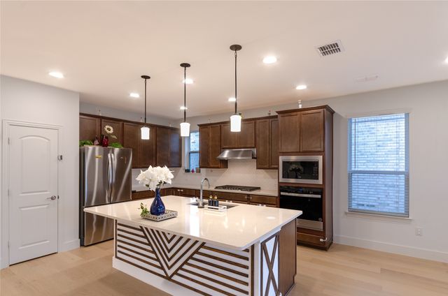 3613 Sorghum Way, Mckinney, TX 75071