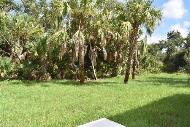 2863 Vineyard CIR, North Port, FL 34288