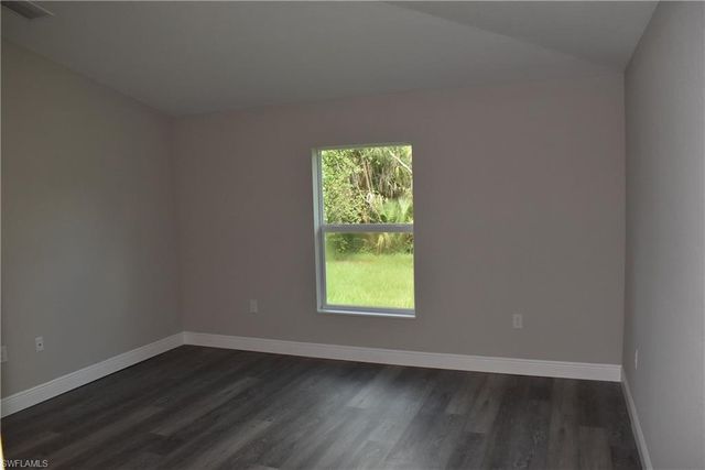 2863 Vineyard CIR, North Port, FL 34288