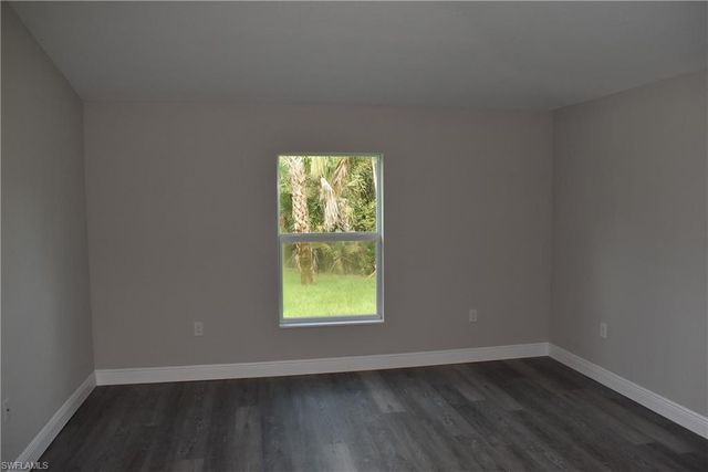 2863 Vineyard CIR, North Port, FL 34288